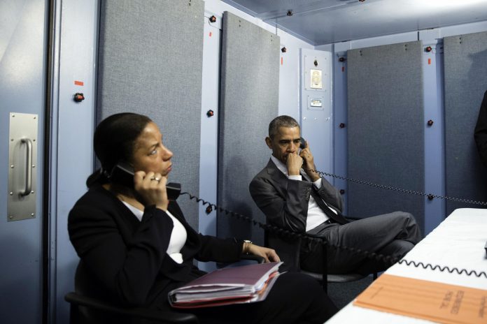 President_of_the_United_States_Barack_Obama_making_a_call_in_a_sensitive_compartmented_information_facility_(SCIF)
