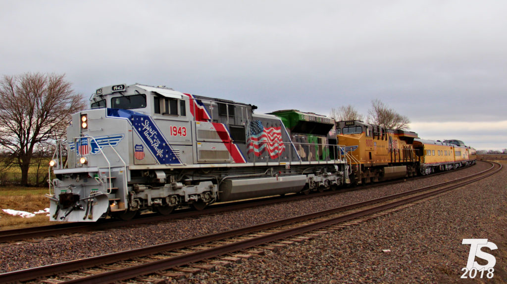 UP1943 painted in livery honoring veterans